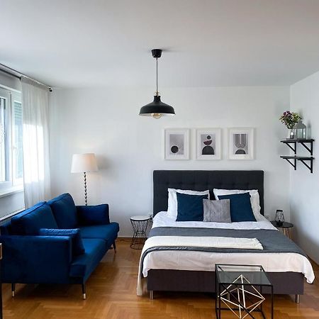 Apartman Welcome To Tresnjevka Ζάγκρεμπ Εξωτερικό φωτογραφία
