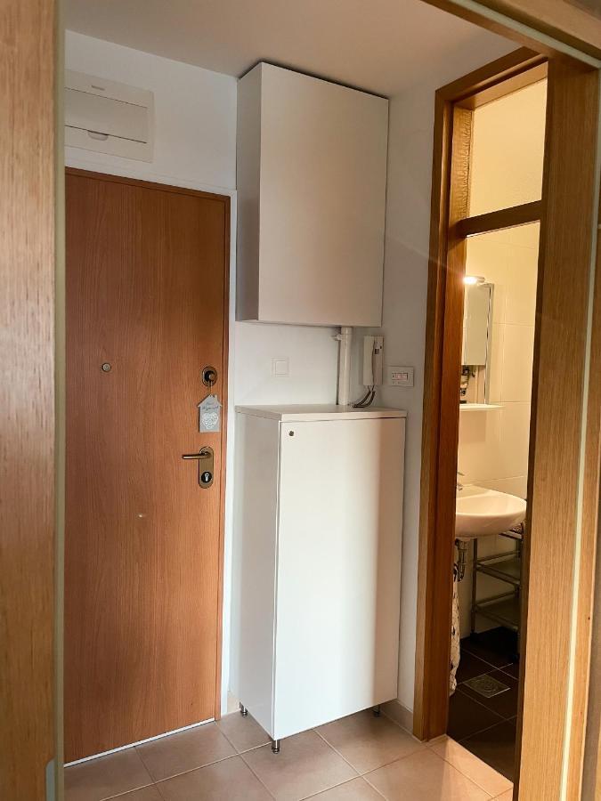 Apartman Welcome To Tresnjevka Ζάγκρεμπ Εξωτερικό φωτογραφία
