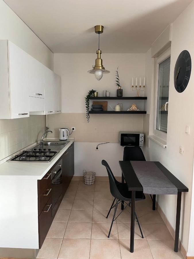 Apartman Welcome To Tresnjevka Ζάγκρεμπ Εξωτερικό φωτογραφία